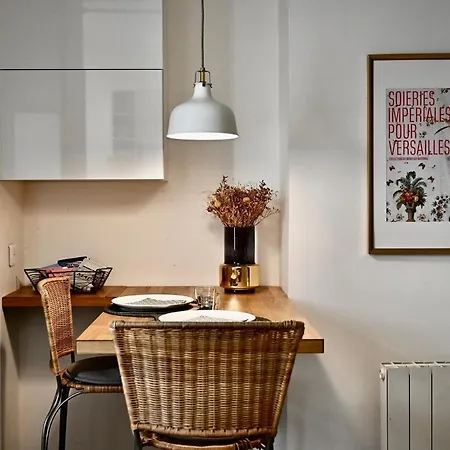 Au Calme 500m Du Chateau, 8mn A Pied Versailles